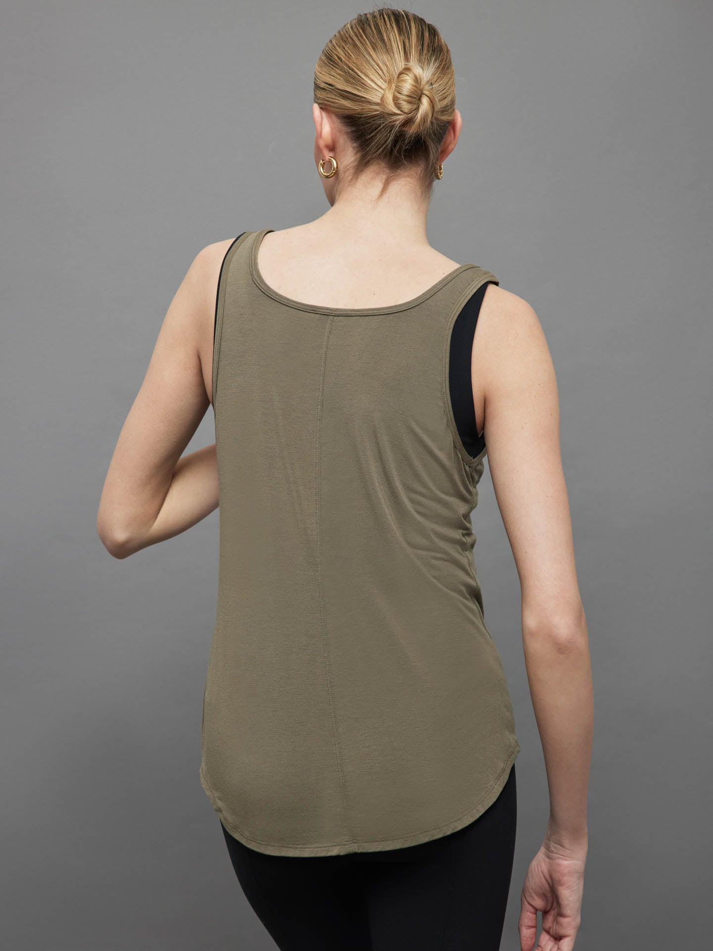 Julie Tank - OLIVE