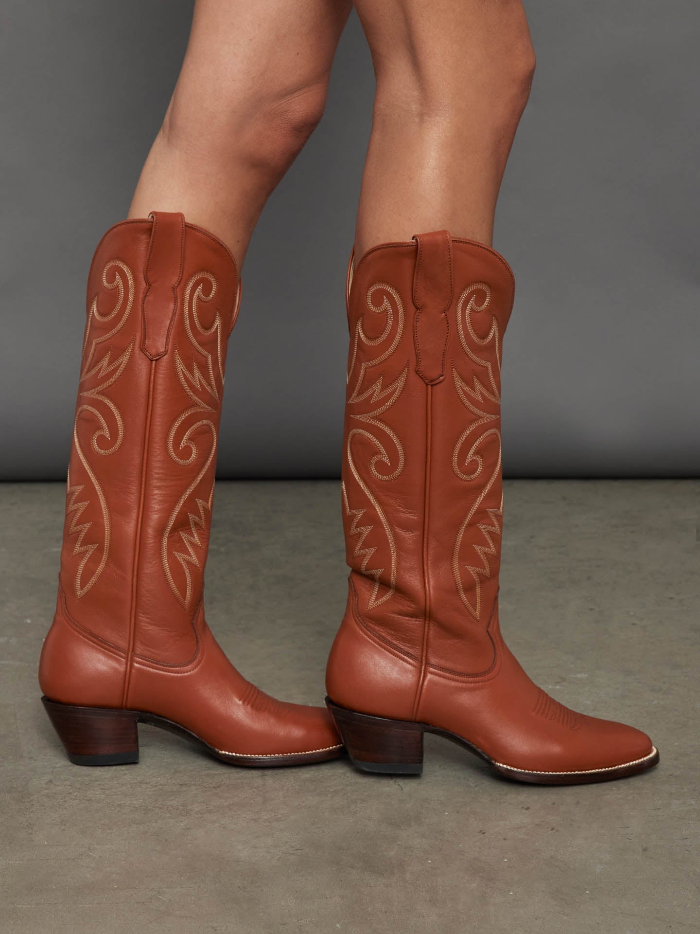 THE ALPINE BOOT - BROWN